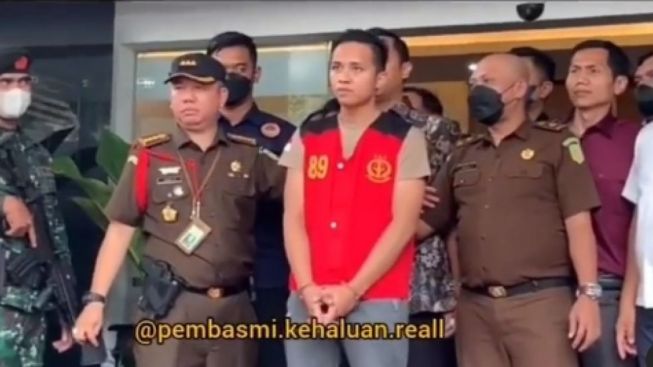 Sosok Inilah yang Sembuhkan Trauma Bharada E, Kejutan Disiapkan Makin Kuat Bongkar Skenario Ferdy Sambo