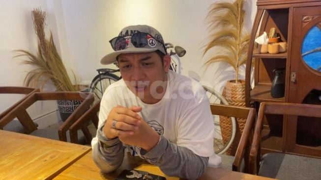 Pasha Ungu Berikan Klarifikasi Tentang Pengakuan Sepihak Kiesha Alvaro yang Mengaku Susah Makan