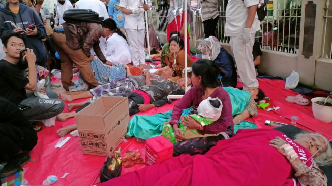 Layanan Call Center Pencarian Korban Gempa Bumi Cianjur