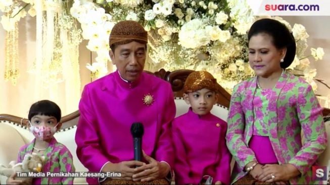 Pesona Alis Jan Ethes Curi Perhatian, Dikasih Tugas Bawa Cincin Nikah Kaesang Pangarep dan Erina Gudono