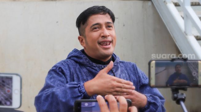 Tragedi Memalukan Irfan Hakim di Nikahan Kaesang Pangerap dan Erina Gudono, Warganet Dibikin Ngakak: Sorry Guys, Ternyata