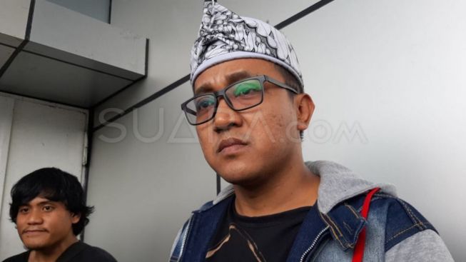 Diduga Gelapkan Aset Rizky Febian Bikin Teddy Pardiyana Dituntutn 2 Tahun Bui