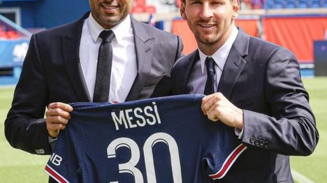 Lionel Messi Teken Kontrak Baru dengan PSG!
