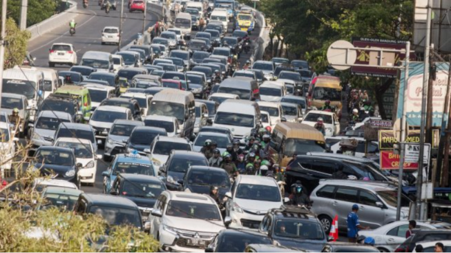 Mengenal Phantom Traffic, Kemacetan Tanpa Penyebab di Jalan Tol