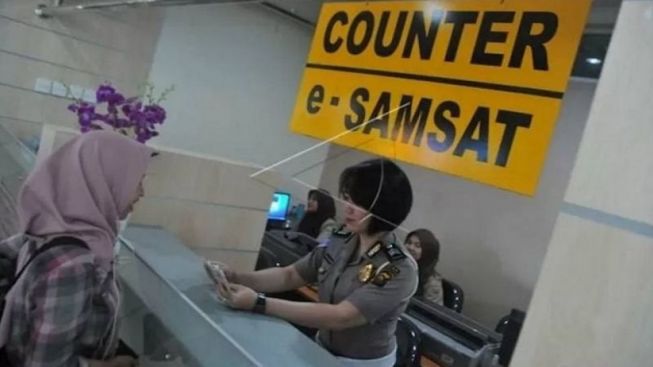Aturan Pajak Kendaraan Bermotor: Perhitungan dan Tarif Pajak Progresif di Indonesia