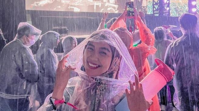 Rumah Ria Ricis Dibuat Heboh Akibat Ada Tamu Tak Diundang Masuk ke Lantai 2, Makhluk Ini Diduga Jelamaan Jin