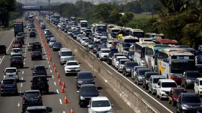 Rekaya Lalin Arus Mudik KM 72  KM 414 Pakai Sistem One Way, Alasannya Dibeberkan Brigjen Aan Suhanan