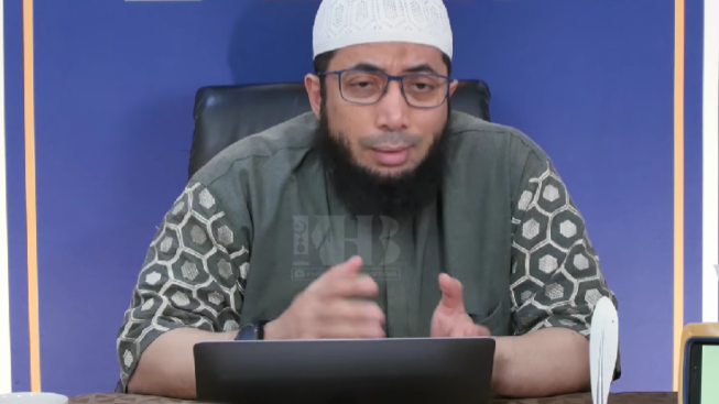 Sunnah-Sunnah Nabi di Idul Fitri, Ustaz Khalid Basalamah: Pakailah Pakaian Terbaik