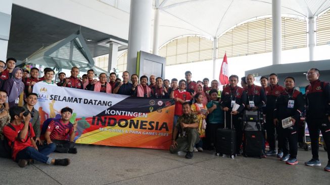 Tiba di Kamboja untuk SEA Games 2023, Timnas Indonesia U-22 Siap Berlatih di Bawah Cuaca Terik
