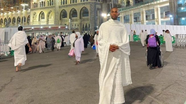 Menggemparkan! Pria Non Muslim Memasuki Tanah Suci Mekkah
