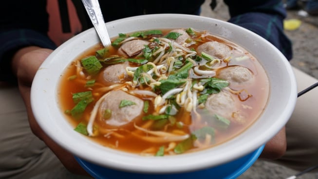 Wajib Coba! Rekomendasi 6 Tempat Makan Bakso Paling Enak di Cianjur