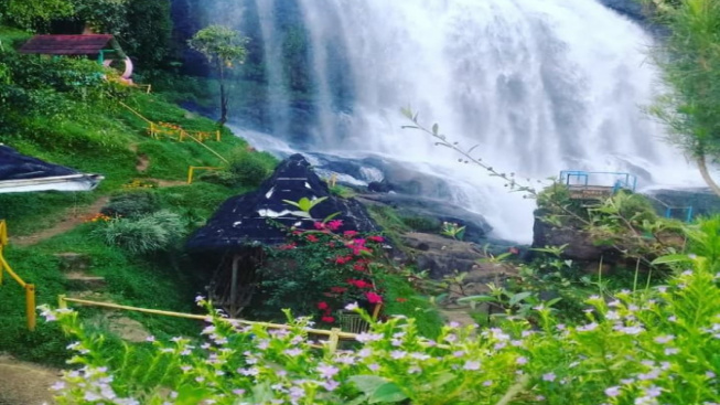 Manjakan Mata dengan 8 Wisata Alam Curug di Cianjur ini, Salah Satunya ada Curug Citambur Tawarkan Pesona Aliran Air yang Jernih