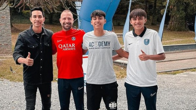 Darius Sinathrya Beberkan Biaya Sekolah Sepak Bola di PSG, Bikin Sultan Andara Melongo!
