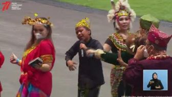 Farel Goyang Istana Merdeka dengan Lagu Ojo Dibandingke: 'Di Hati Ini Hanya Ada Pak Jokowi'