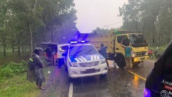 Detik-detik Plt Kadis Peternakan Labuhan Batu dan Suaminya Tewas Tabrakan di Jalinsum Sumut