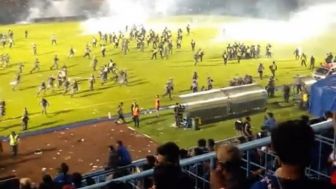 Tragedi Stadion Kanjuruhan Renggut 182 Nyawa, dr Tirta: Gas Air Mata Bikin Suporter Terkena Hipoksia
