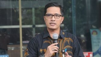 Febri Diansyah Siap Ungkap Pelecehan di Magelang Lewat Eksepsi