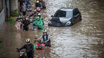 Musim Hujan, Ini Dia 10 Cara Menghadapi Banjir Dari BPBD