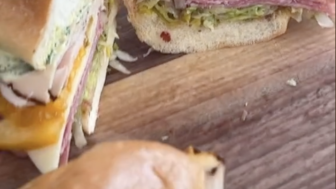 Sandwich Ala Bella Hadid Viral di TikTok! Ini Resepnya!