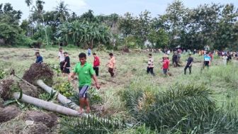 Ratusan Warga Desa Sampali Bentrok Lawan PTPN II di Jalan Kesuma Deli Serdang, Ini Penyebabnya