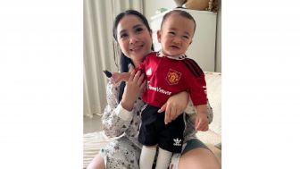 Manchester United Pamer Foto Slavina dan Rayyanza, Netizen: Ini yang Pansos MU