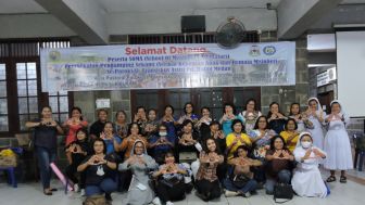 Komisi KKI KAM Beri Pembekalan bagi Pendamping Sekami Anak Dan Remaja /SOMA Paroki Padang Bulan