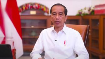 Jokowi Alami Kerontokan hingga Kebotakan, Stres Jadi Orang Nomor Satu di Indonesia?