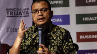 Tuding Jokowi Lebih Jahat dari Mantan Presiden Amerika, Denny Indrayana: Jauh Berbahaya