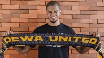 Dewa United Tekuk Arema FC Berkat Gol Alex Martins