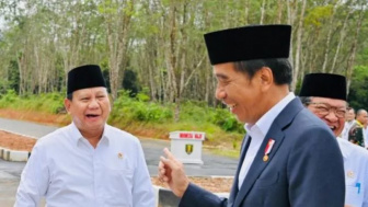 Prabowo Pasang Badan untuk Jokowi terkait Dugaan Penghinaan oleh Rocky Gerung