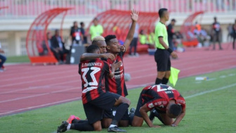 WADUH! Persipura Kesulitan Dana, Terancam Mundur Dari Liga 2