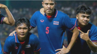 Lihat Bedanya dengan Shin Tae-yong, Pelatih Thailand Tunjukan Taring Skuadnya Bisa Bantai Timnas Indonesia di Semifinal Piala AFF U-23