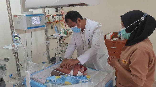 Tim Dokter RSUP HAM Belum Pastikan Lakukan Operasi Pemisahan Bayi Kembar Asal Asahan