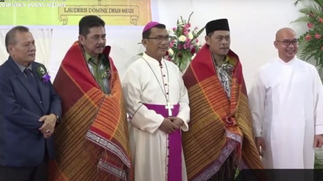 Perayaan Tahbisan Episkopal Mgr Fransiskus Sinaga di Paroki Tebing Tinggi: Momen Sukacita bagi Kita Semua Memuliakan Tuhan