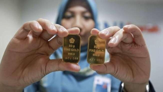 Harga Emas Mulai Menguat Naik Rp 7 Ribu