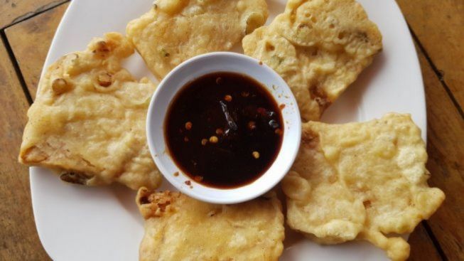 Ini Lokasi Kuliner Tempe Mendoan atau Tempeh yang Terkenal Enak di Medan, Anda Harus Coba