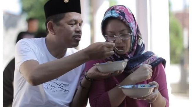 Ambu Anne Talak Kang Dedi Karena Tak Dapat Nafkah Batin, Ini Penjelasan Menurut Syariat Islam