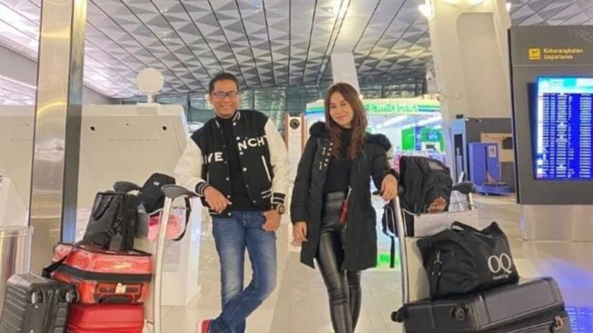 Mayang 'Dikepung' Lamaran Juragan Emas dan Berlian, Netizen: Bulan Depan Giliran Juragan Empang?