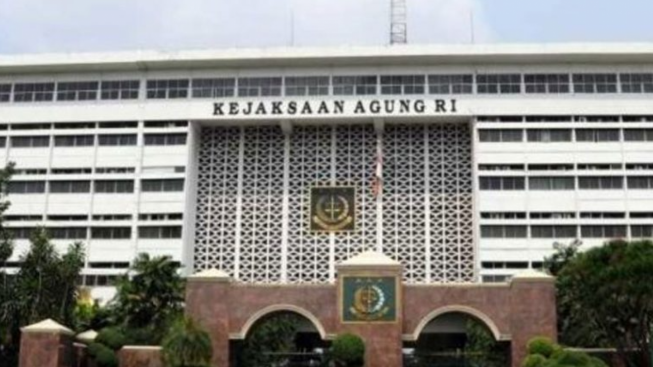 Telisik Kasus Impor Emas Batangan, Kejagung Periksa Manajer Keuangan PT Antam