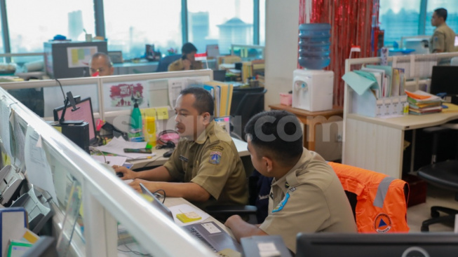 ASN DKI Dilarang Masak di Dapur Saat Jam Kerja, Wajib Pakaian Dinas Selama WFH