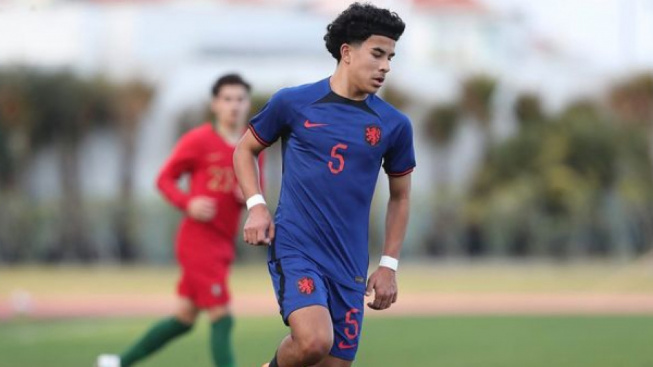 Bek PSV Eindhoven Keturunan Indonesia, Rivas Manuhutu Ikut Perkuat Timnas Belanda