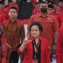 Megawati Senyam-senyum Dinyanyikan Lagu 'Ganjar Siji Ganjar Kabeh, Mega Siji Mega Kabeh'