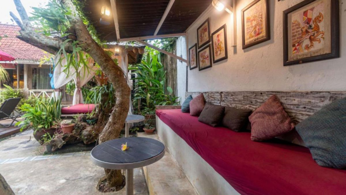 Vila Secret Wooden Cabins di Jimbaran, kini ludes terbakar. [Booking.com]