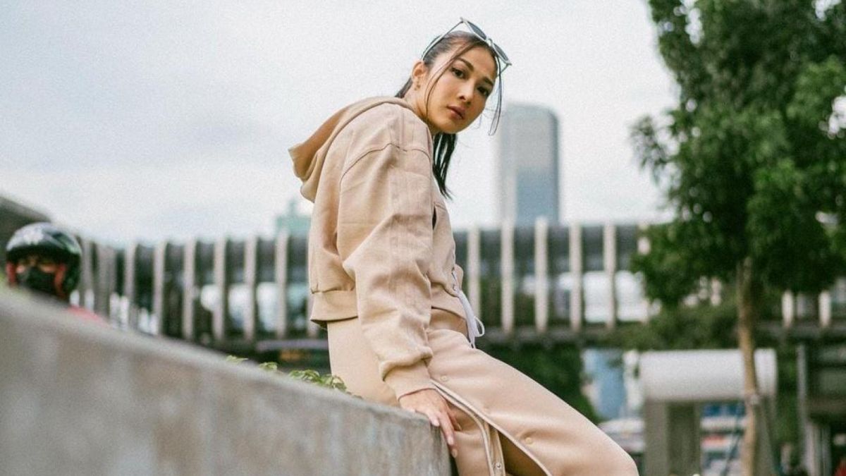 Tetap tampil cantik meski hampir memasuki usia 40 tahun [instagram @andreadianbimo]