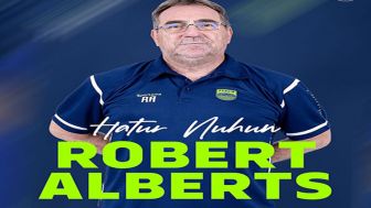 Pelatih Persib Robert Albert Resmi Mundur, Penggantinya Eks Pelatih Bhayangkara ?
