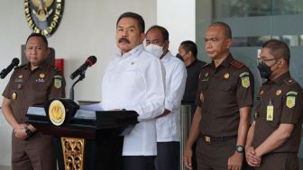 Kejagung Jemput dan Tahan Tersangka SD Dalam Perkara PT Duta Palma Group