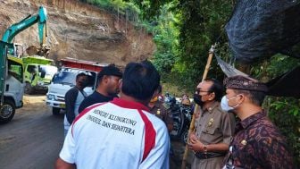 Pengempon Pura Agung Catur Parahyangan Sudah Ajukan Keberatan Penambangan Batuan, Sebut Pemprov Bali dan Pemkab Klungkung Lakukan Pembiaran