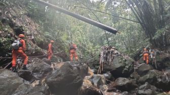 Pencari Rumput Hilang di Hutan Munduk Andong, Tim SAR Diterjunkan