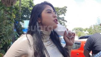 Dewi Perssik Ngamuk dengan Fans Leslar Hingga Singgung "Mesinnya" Lebih Kuat dan Kencang daripada Lesti Kejora