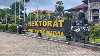 Dituding Melempem, Kejati Geledah Rektorat Unud Jimbaran